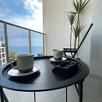 Sunrise L 1bd Sea View L Pool L Free Parking Apartment Warna