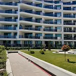 Apartment Sunrise L 1bd Sea View L Pool L Free Parking