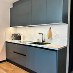 Apartment Sunrise L 1bd Sea View L Pool L Free Parking *