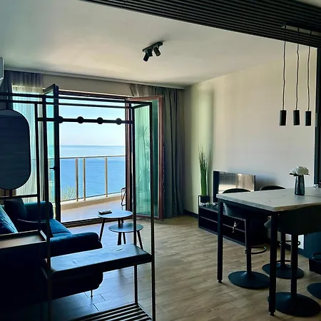 Sunrise L 1bd Sea View L Pool L Free Parking 아파트