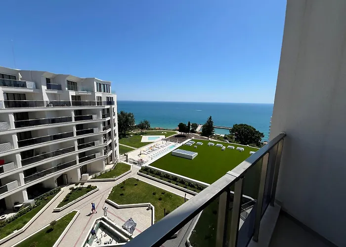 Sunrise L 1bd Sea View L Pool L Free Parking וארנה