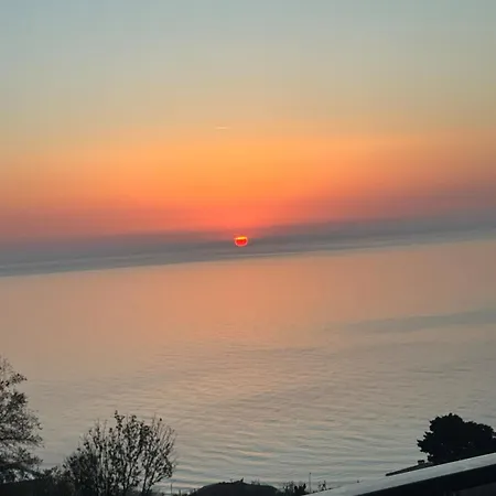 Apartmán Sunrise L 1bd Sea View L Pool L Free Parking